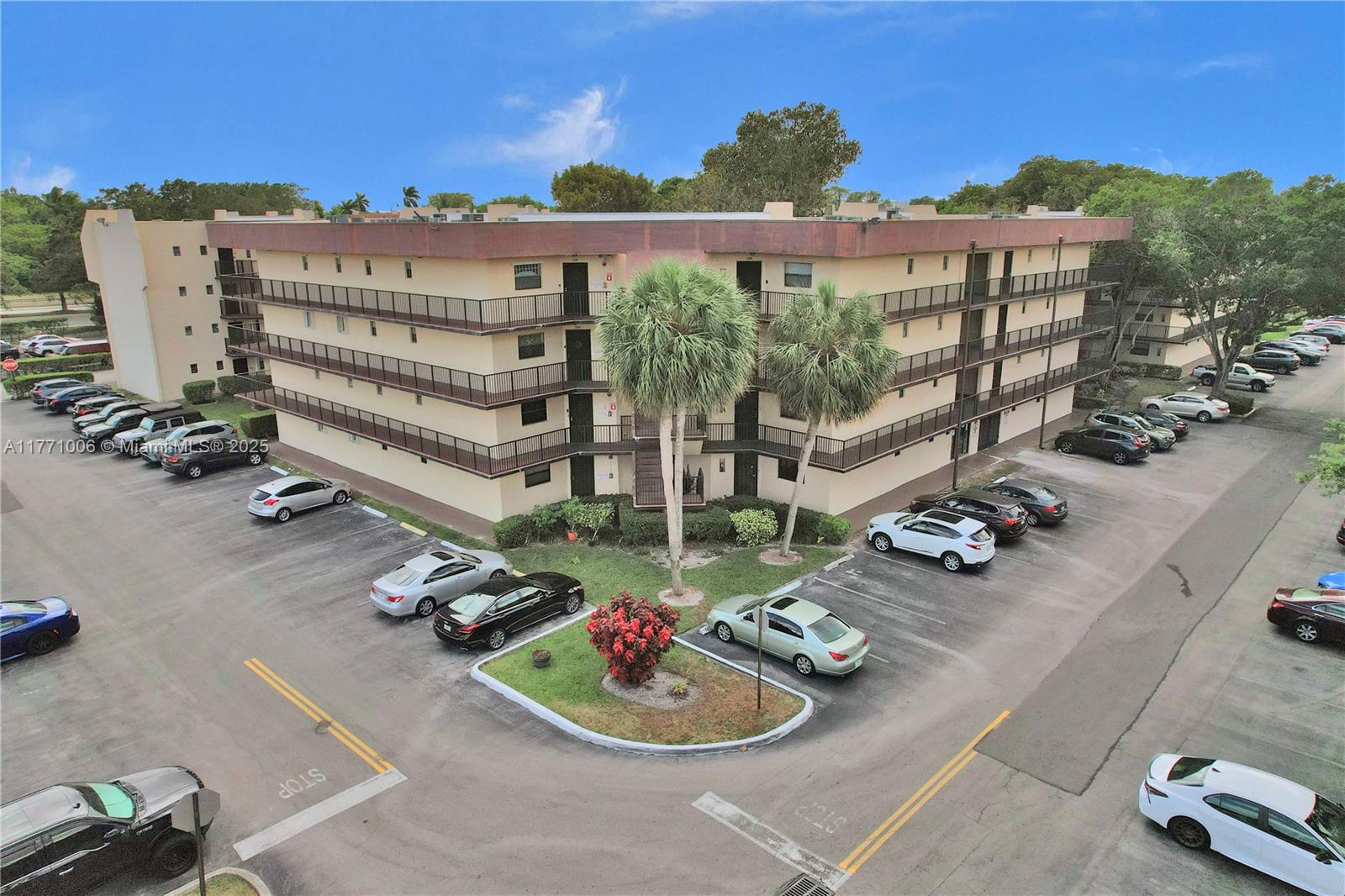 6555 W Broward Blvd # 209