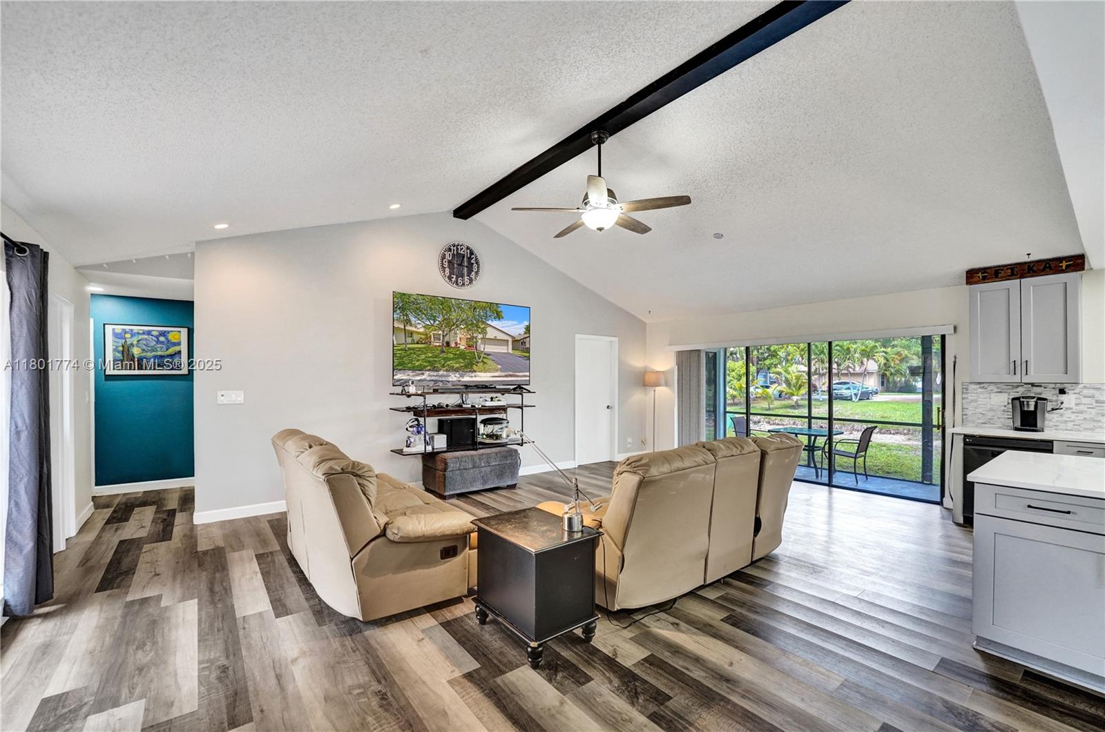 1253 Spring Cir Dr