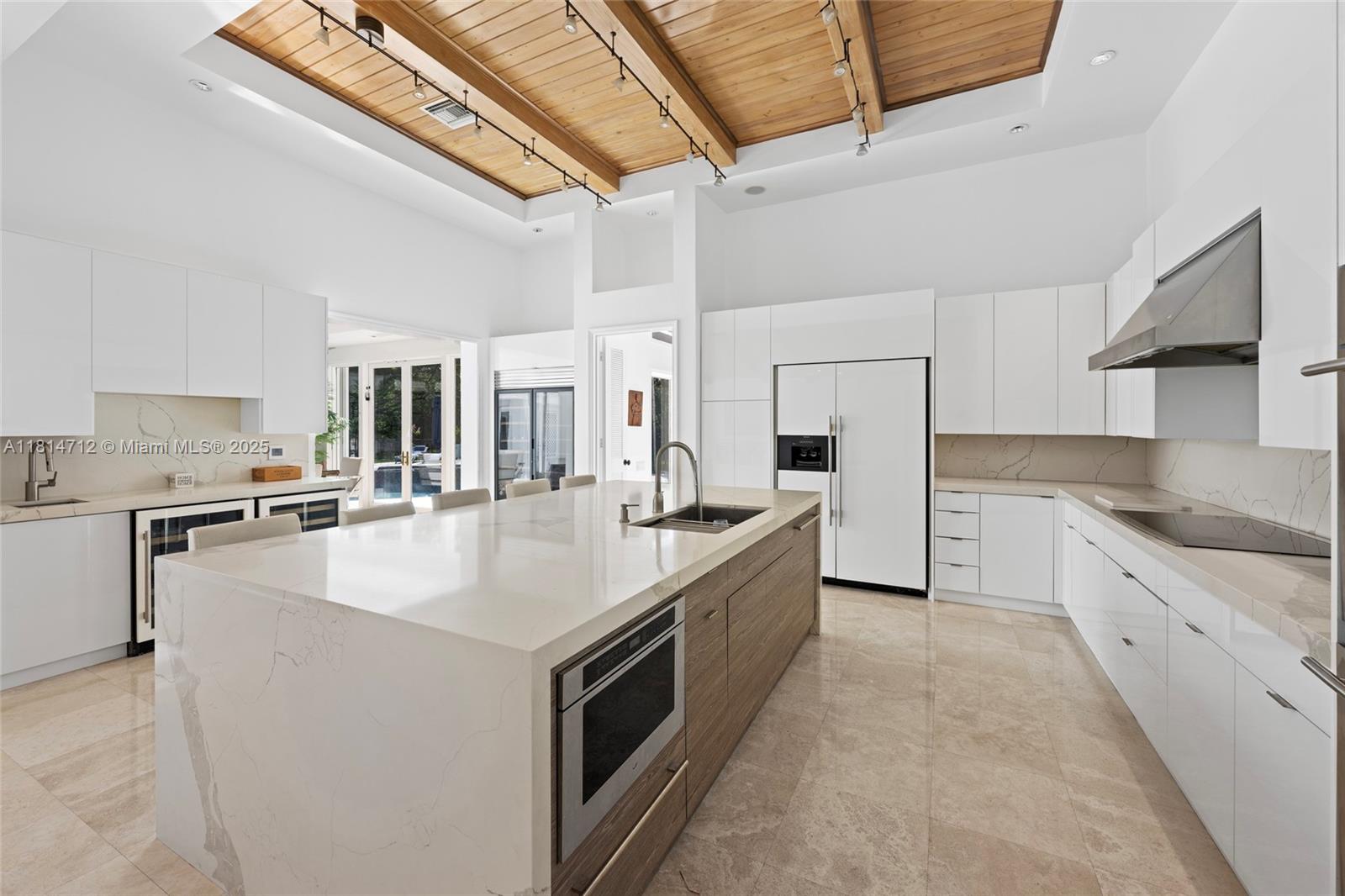 2805 Hackney Rd