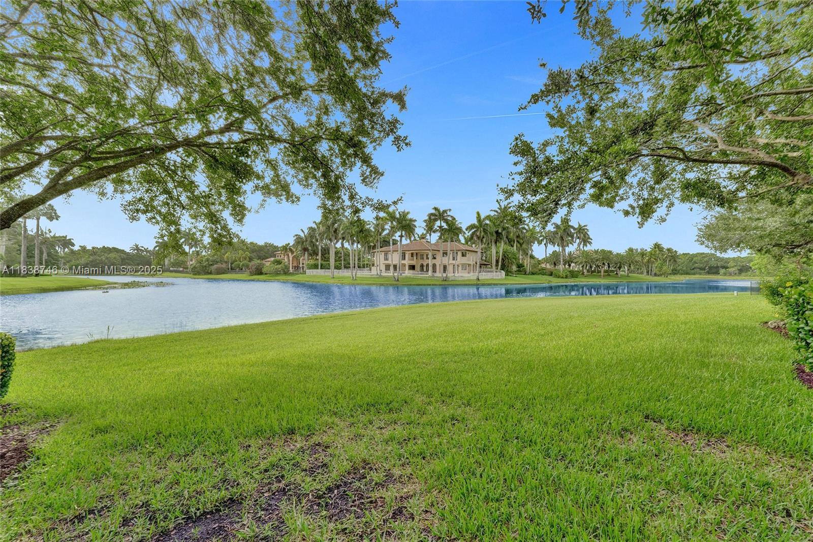 3833 Pine Lake Dr