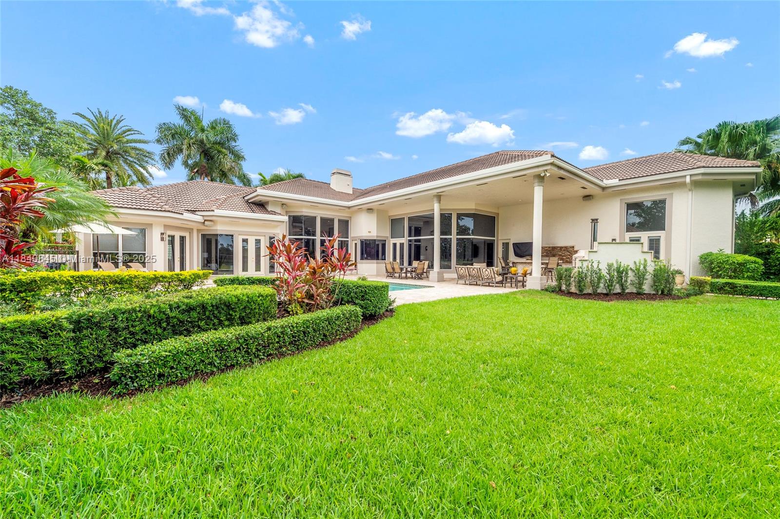 2684 Riviera Ct