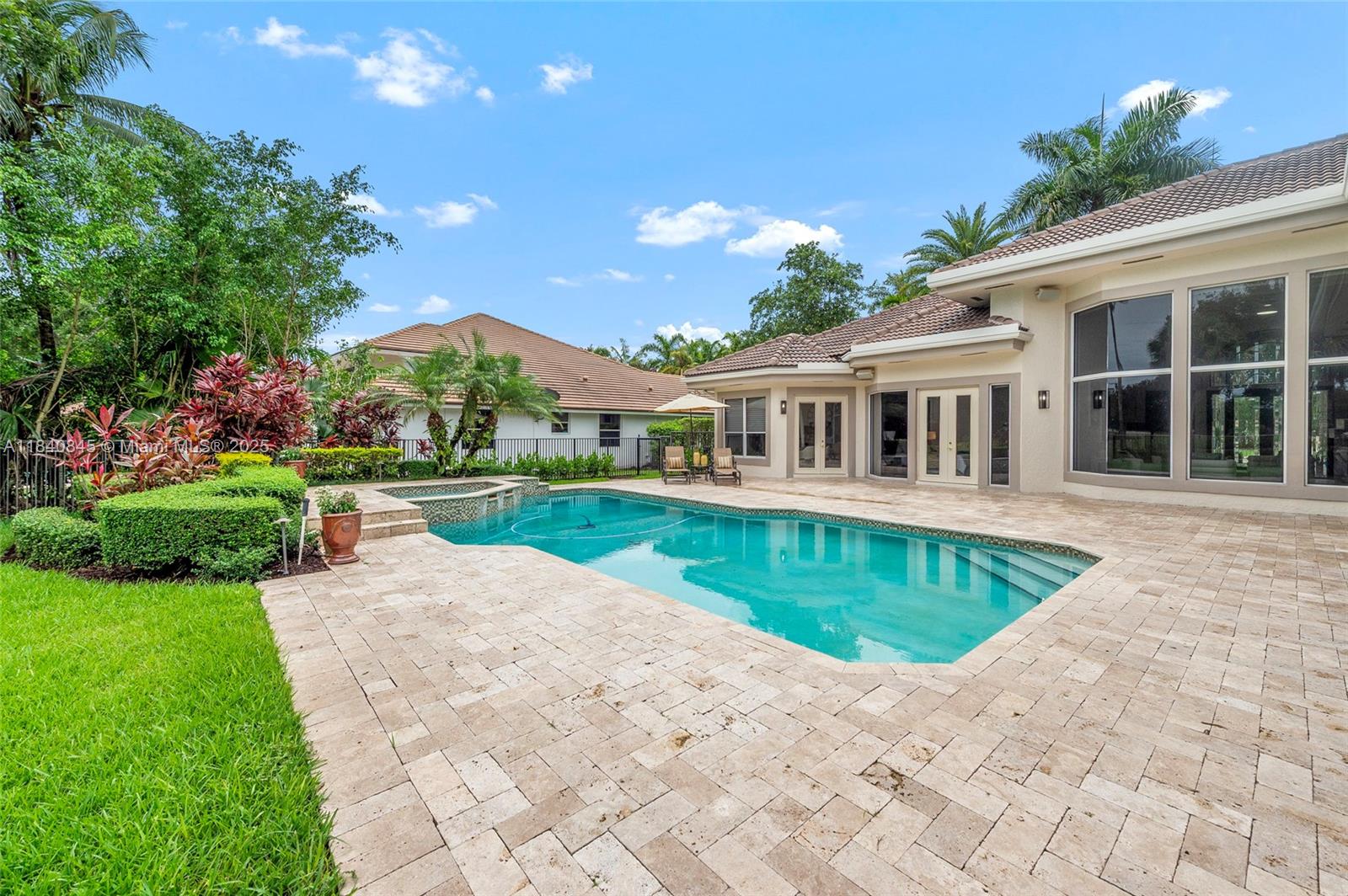2684 Riviera Ct