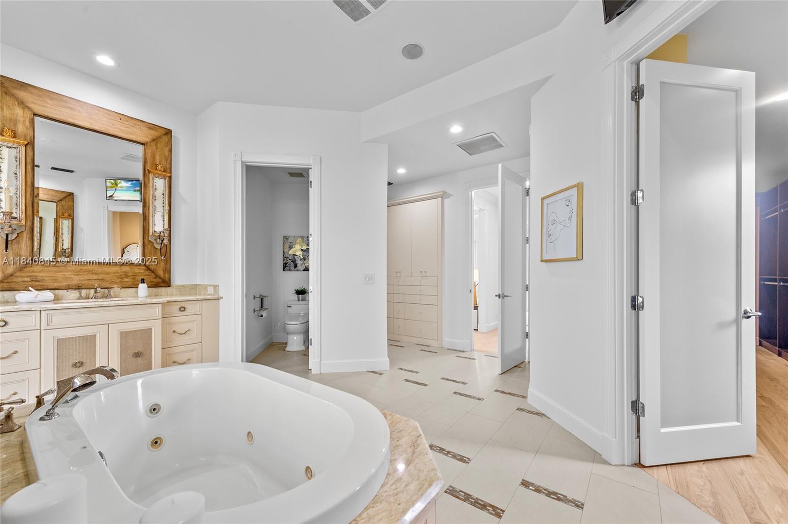 2684 Riviera Ct