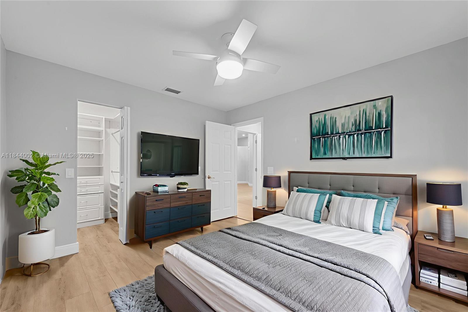 2587 Jardin Ct