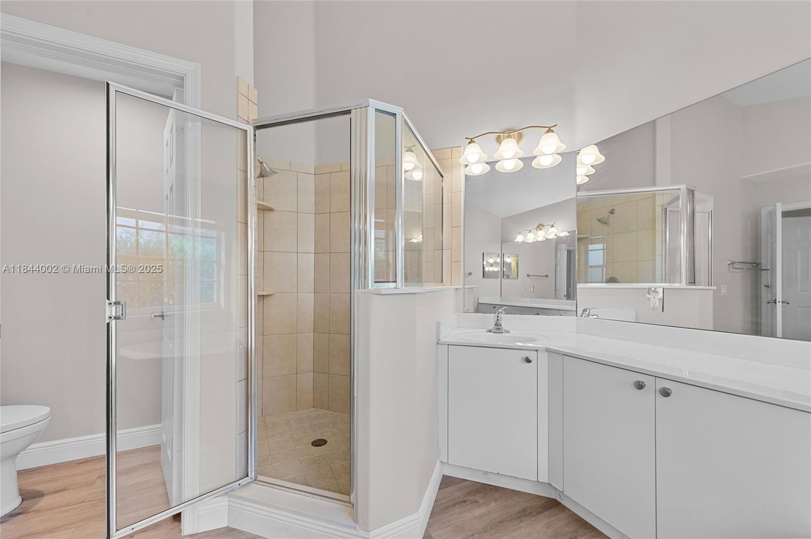2587 Jardin Ct