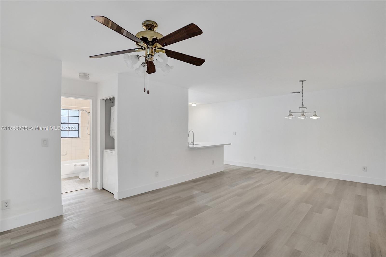 3633 NW 94th Ave # 7G