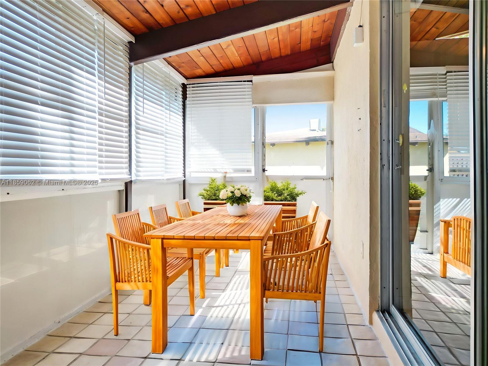 114 Essex Rd # 36 Unit: 1-36