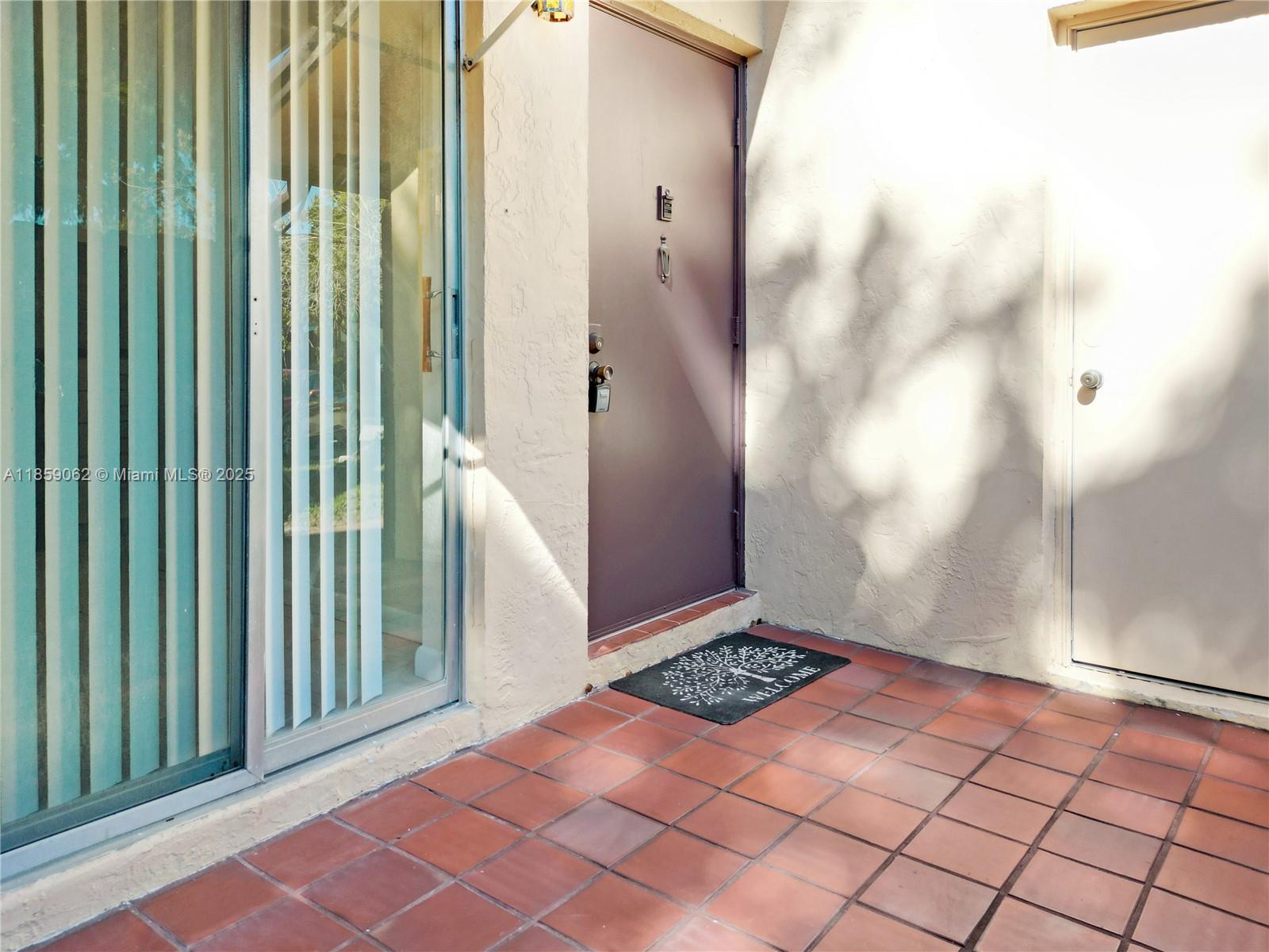 114 Essex Rd # 36 Unit: 1-36