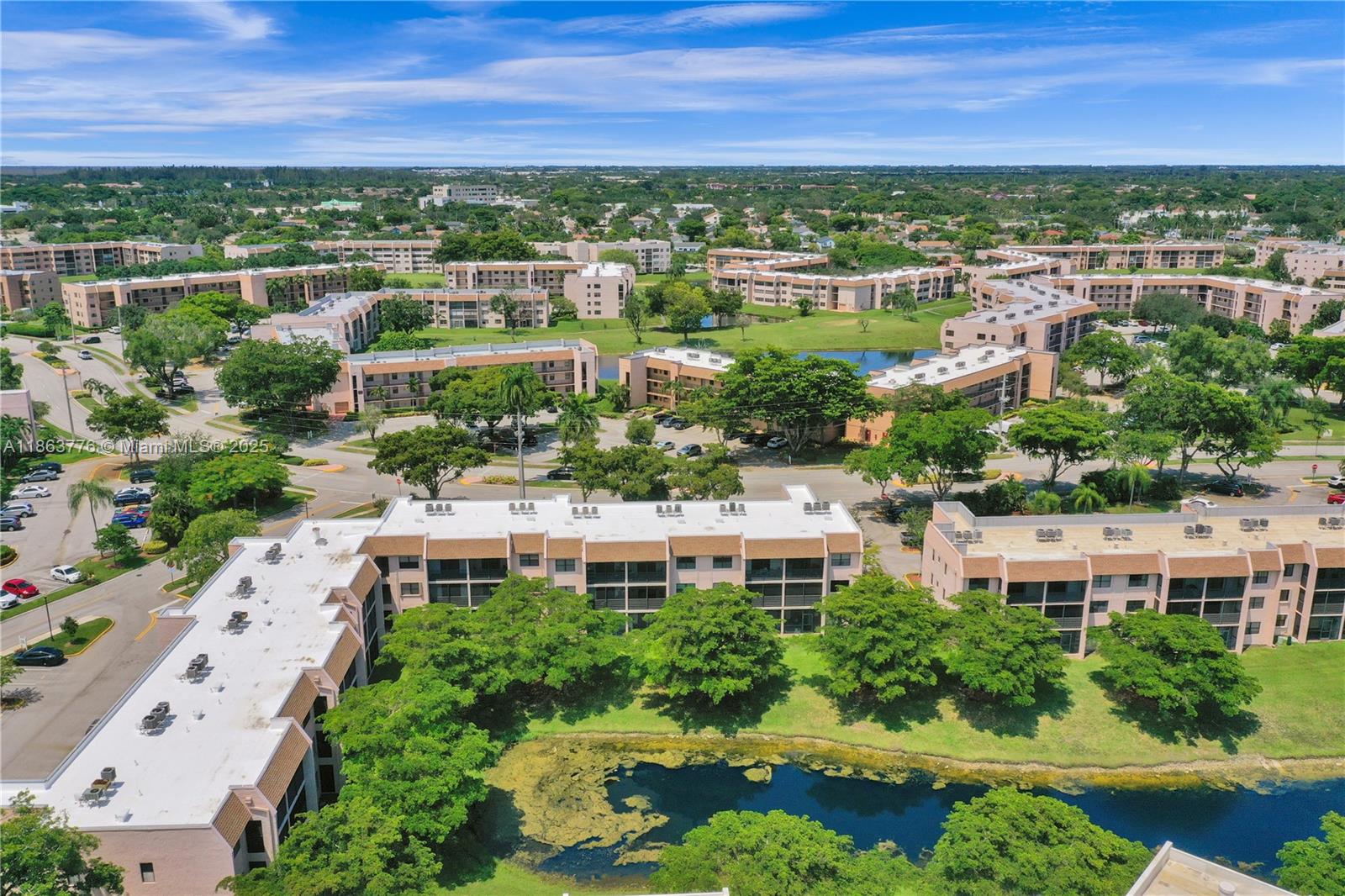 10332 Sunrise Lakes Blvd Unit: 206