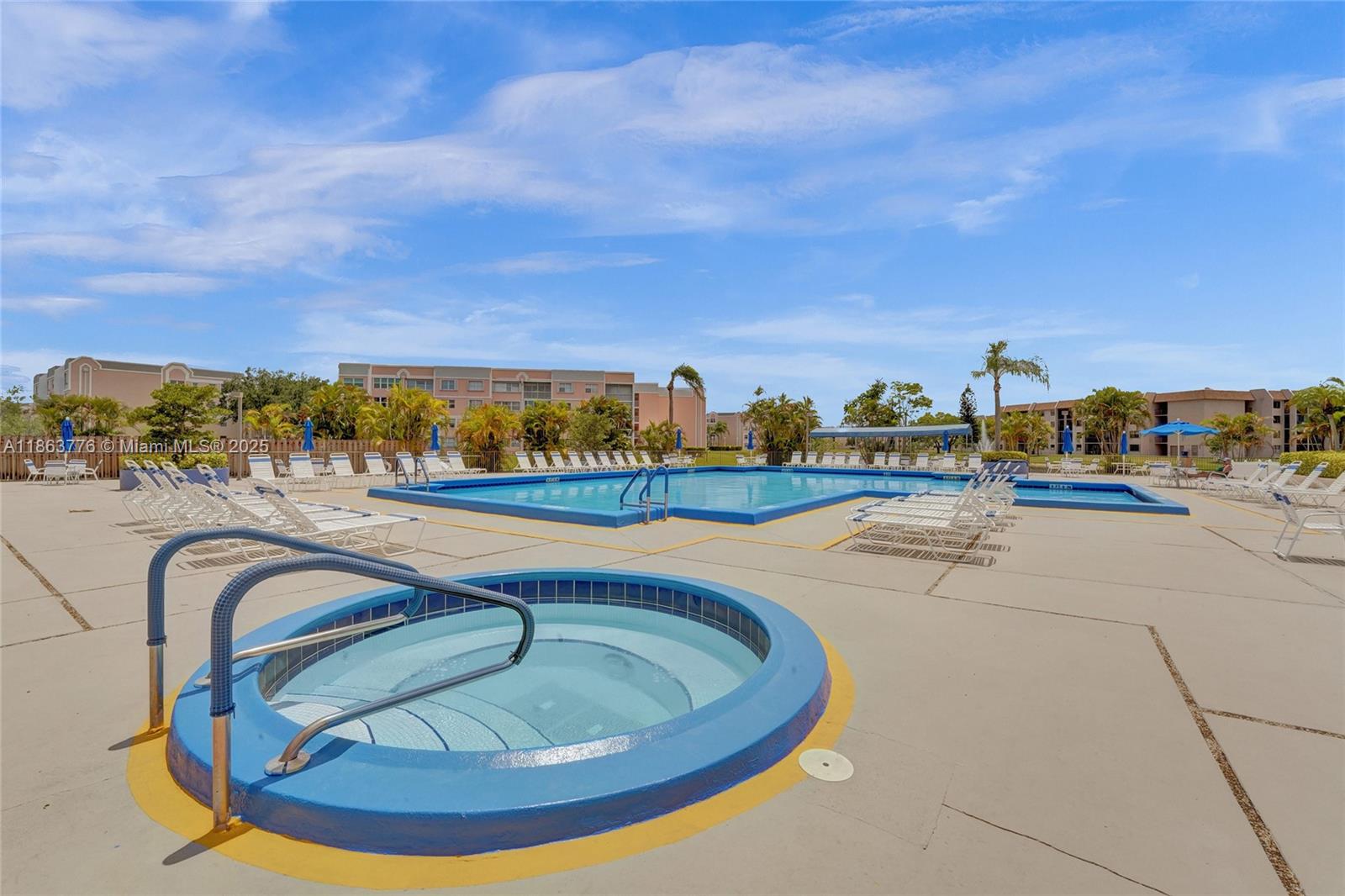 10332 Sunrise Lakes Blvd Unit: 206