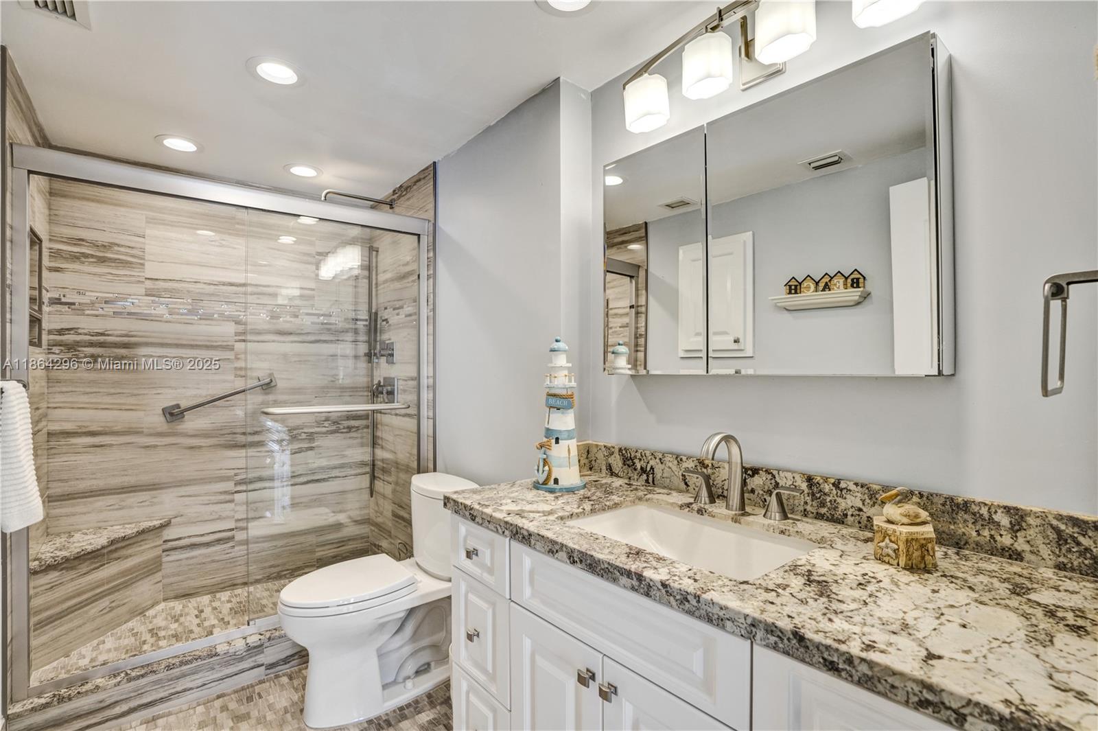 1500 S Ocean Blvd # 806