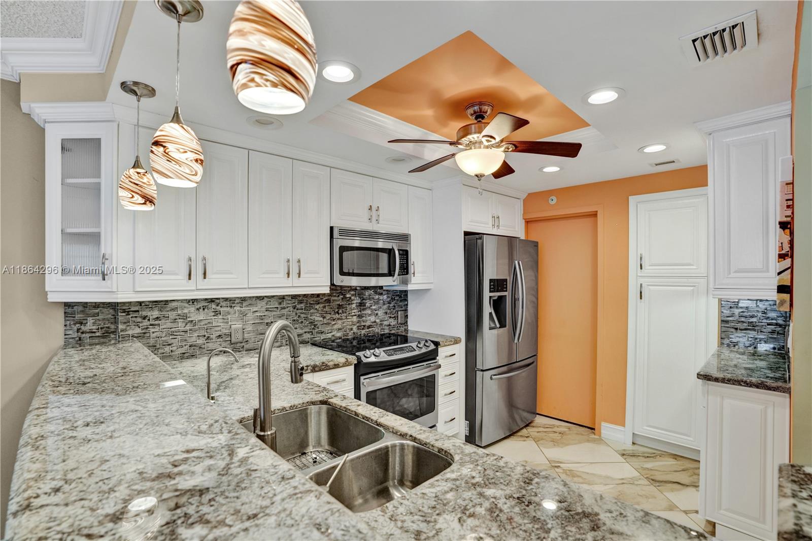1500 S Ocean Blvd # 806