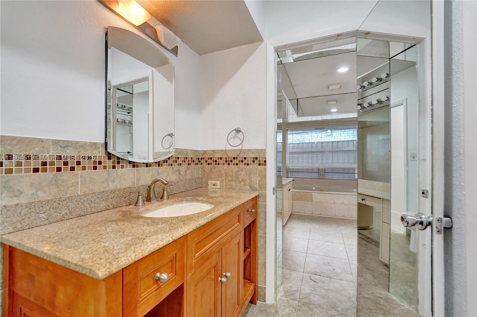 5708 Mulberry Dr # 5708