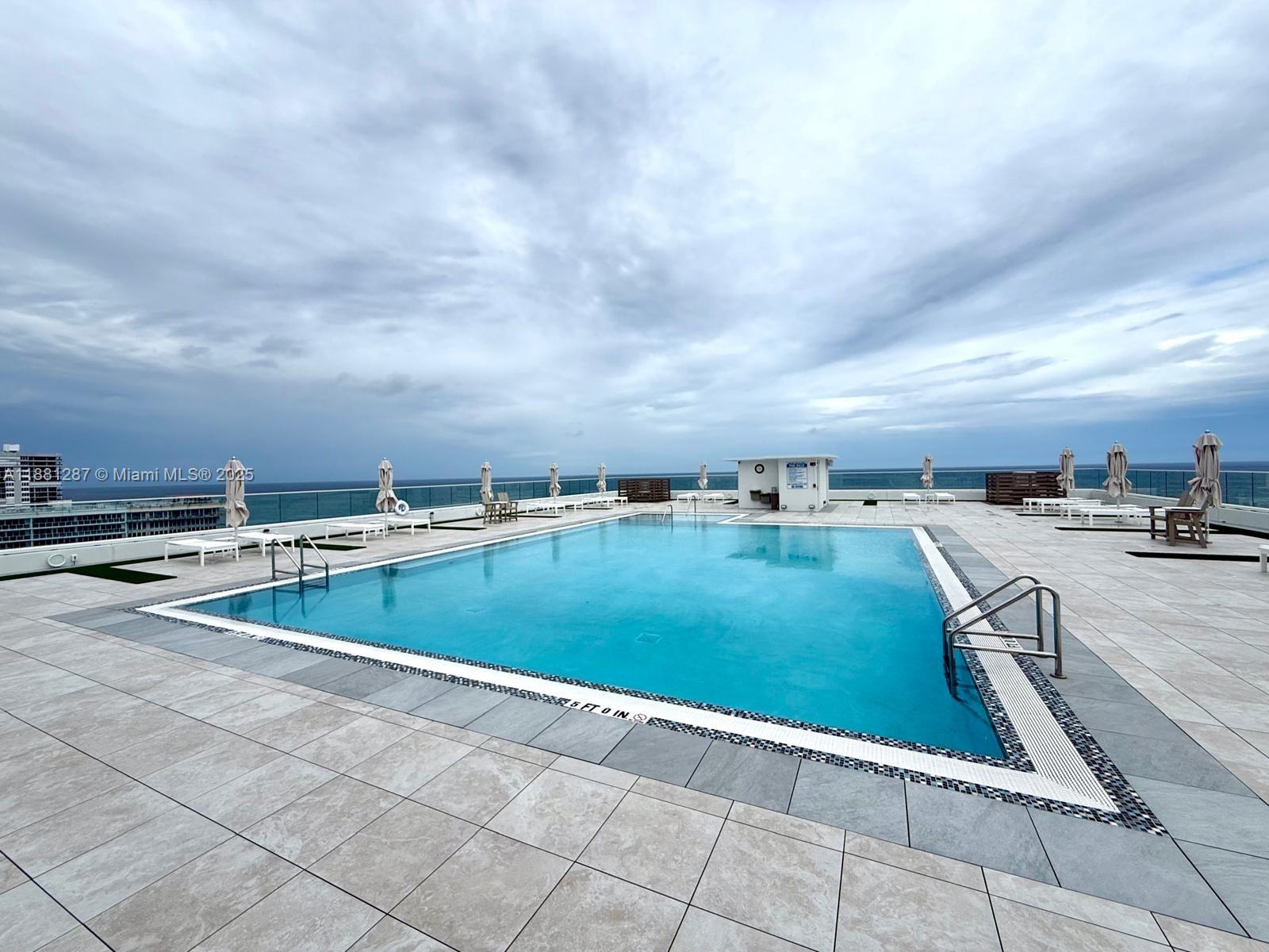4020 Galt Ocean Dr # 904