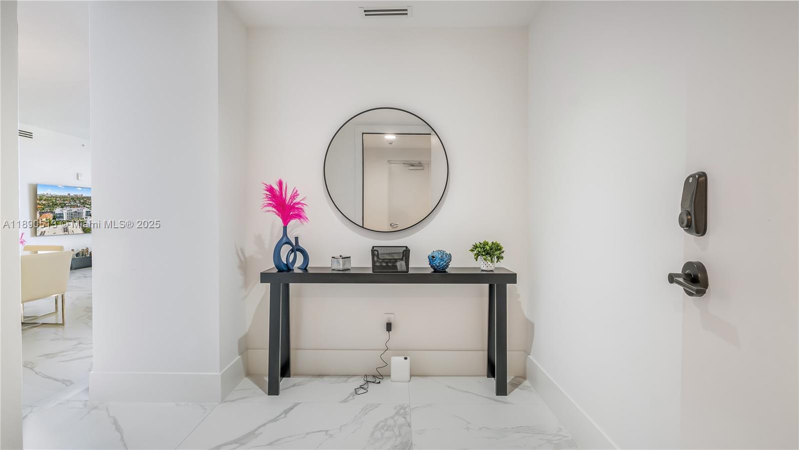 160 Isle Of Venice Dr # 402