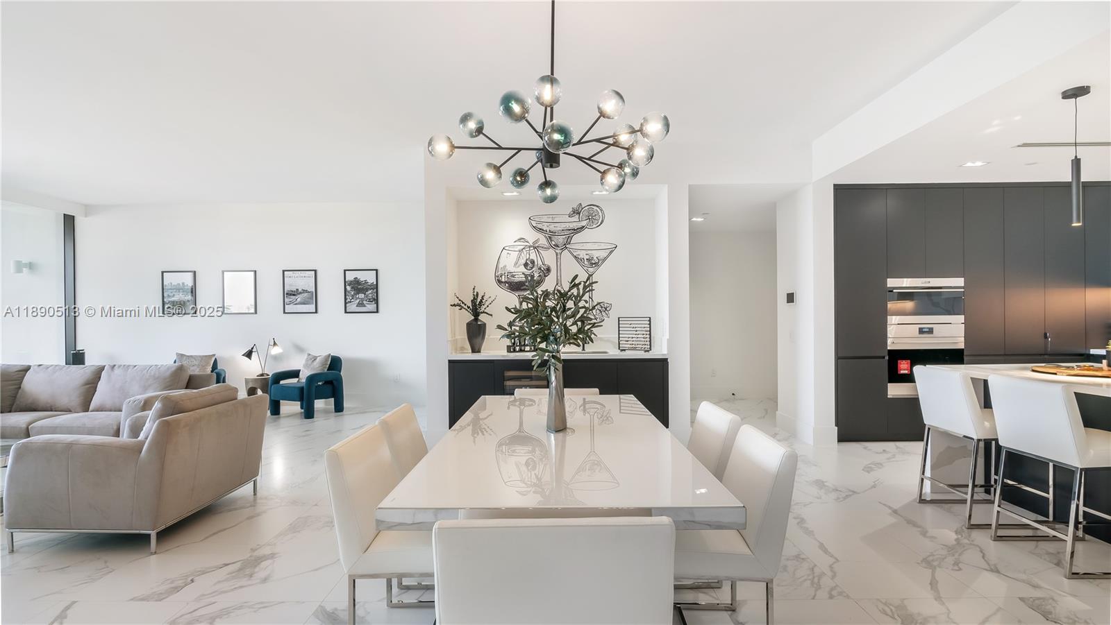 160 Isle Of Venice Dr # 402