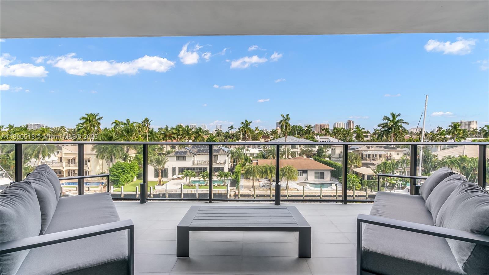 160 Isle Of Venice Dr # 402