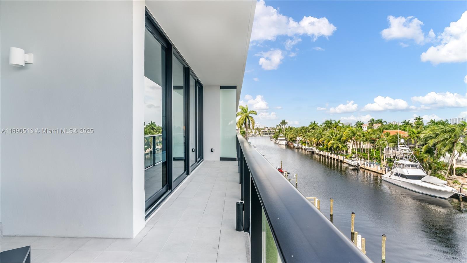 160 Isle Of Venice Dr # 402