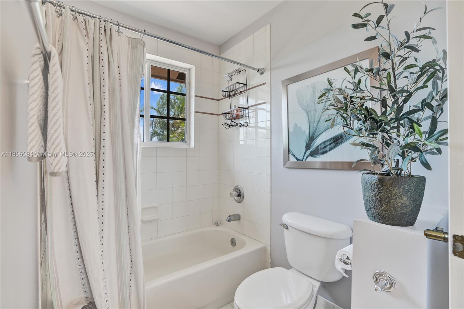 2509 Hunters Run Way