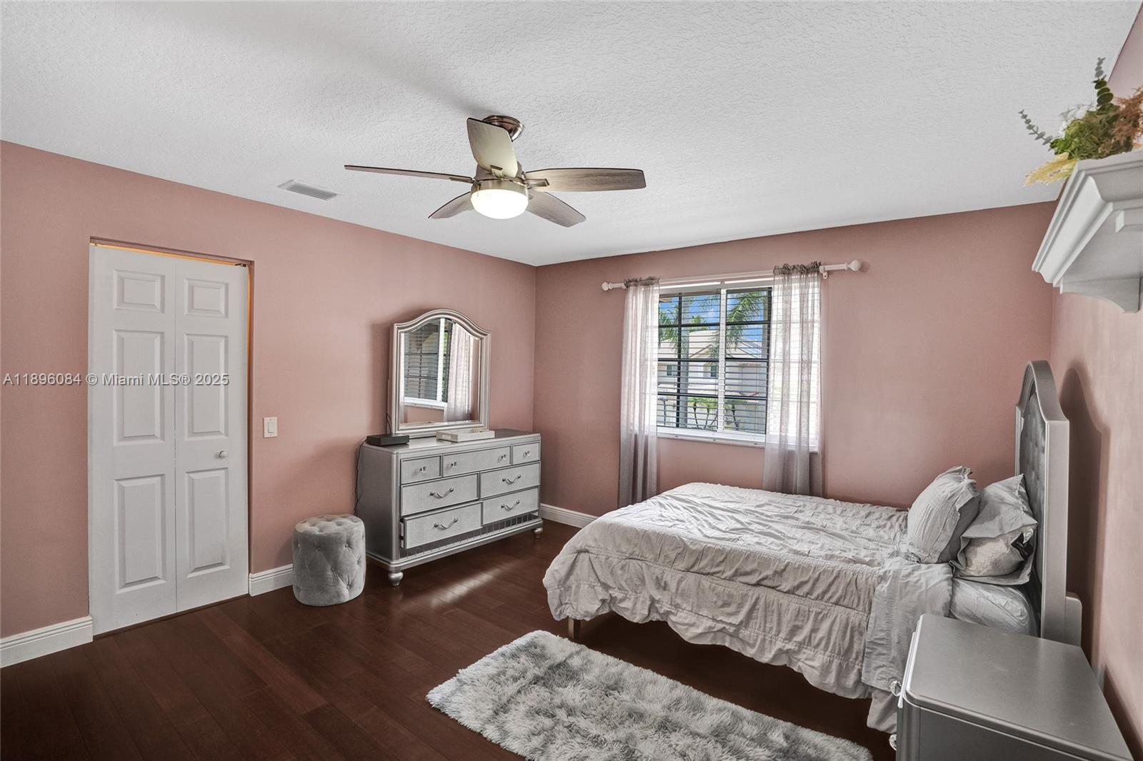 2509 Hunters Run Way