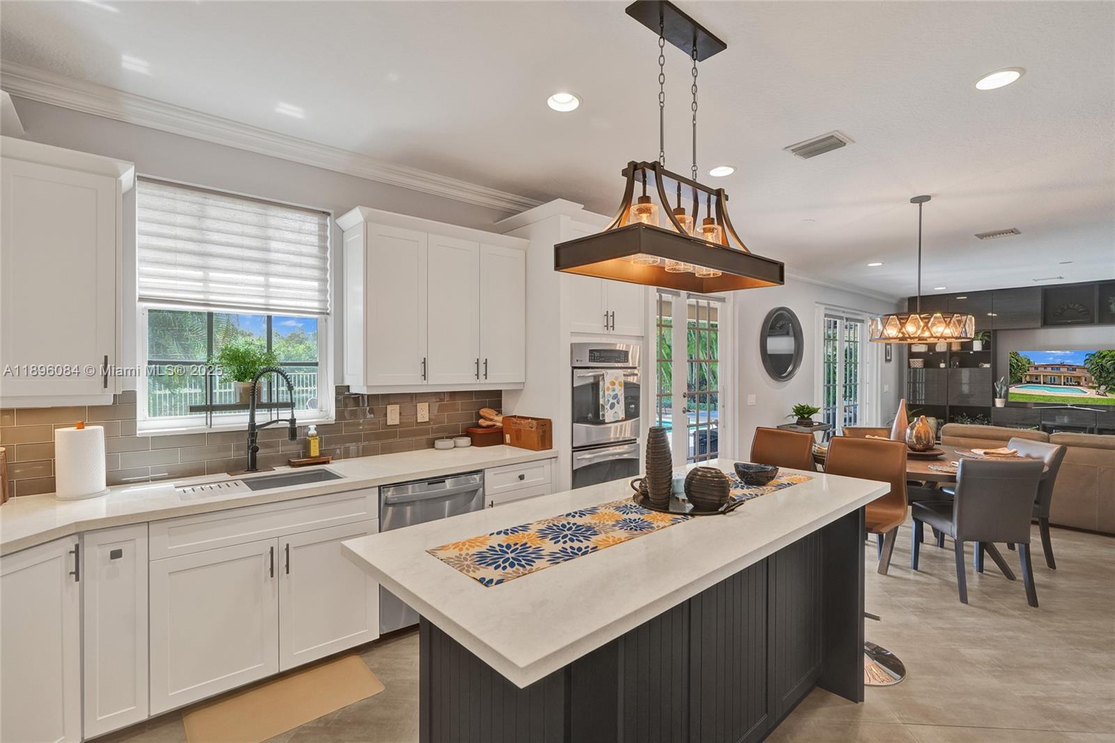 2509 Hunters Run Way