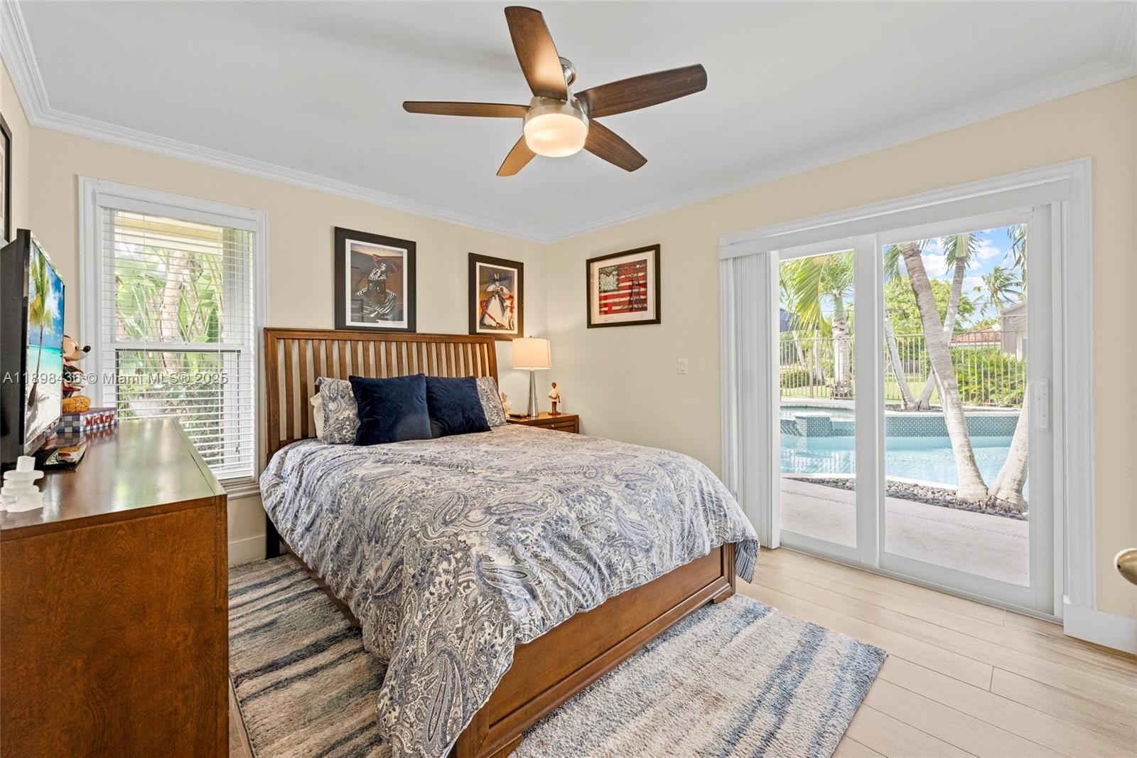 985 Spoonbill Cir, Weston