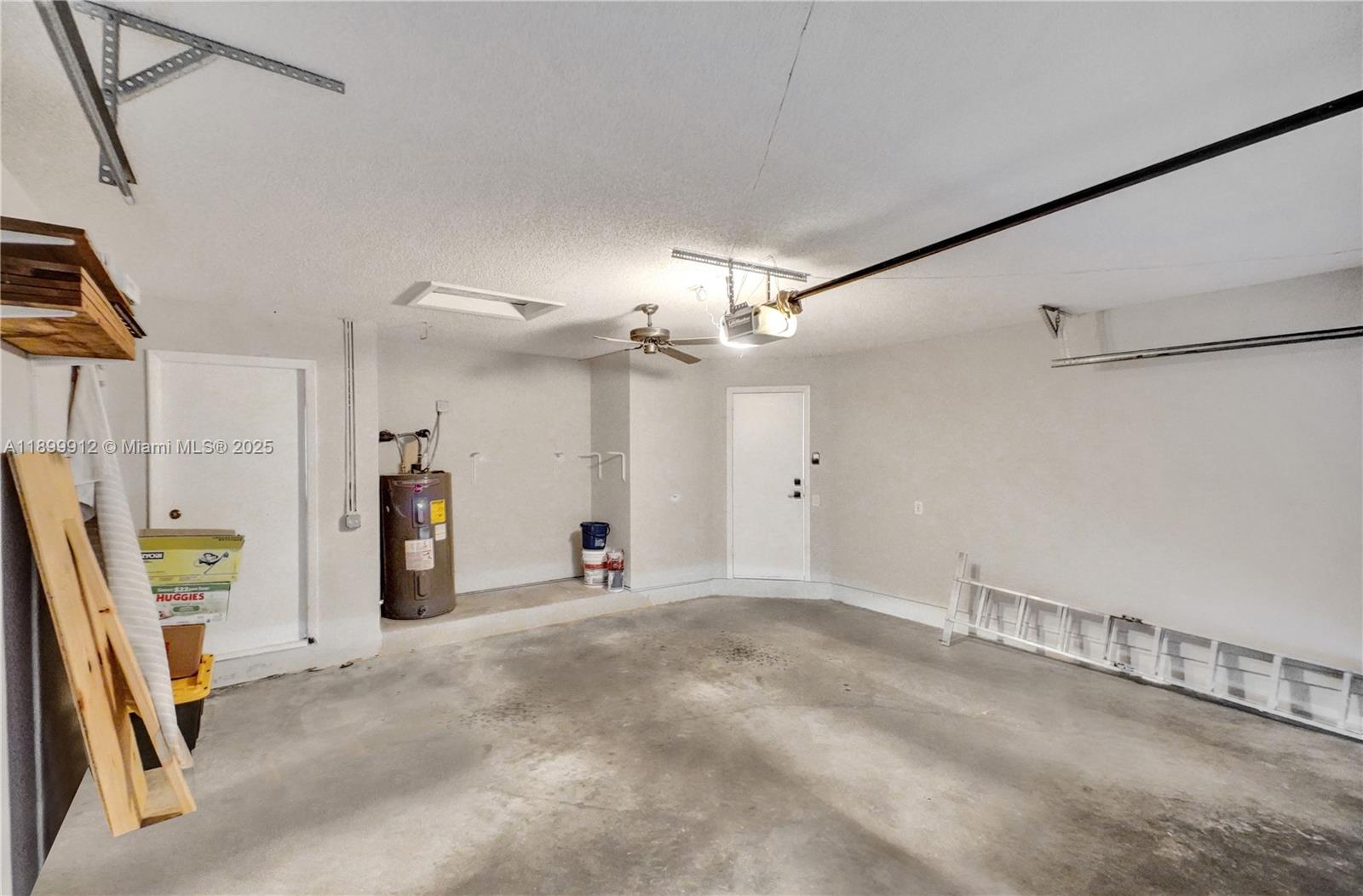 658 Stanton Dr, Weston