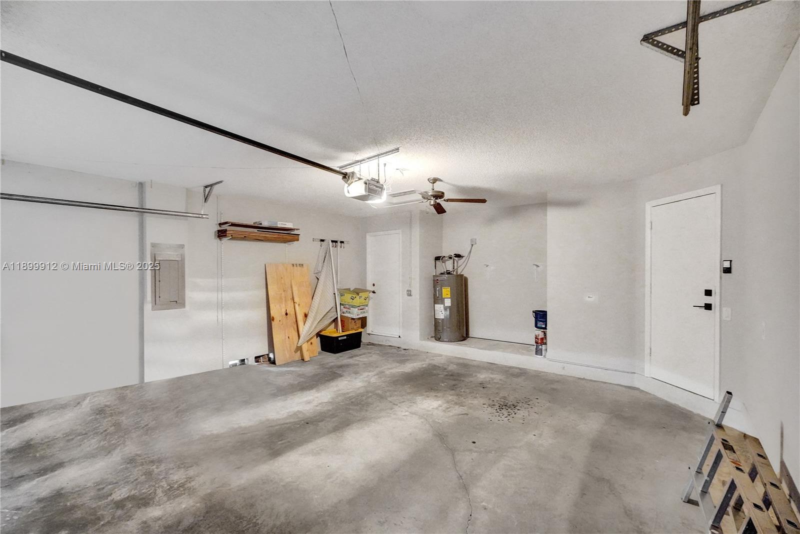 658 Stanton Dr, Weston