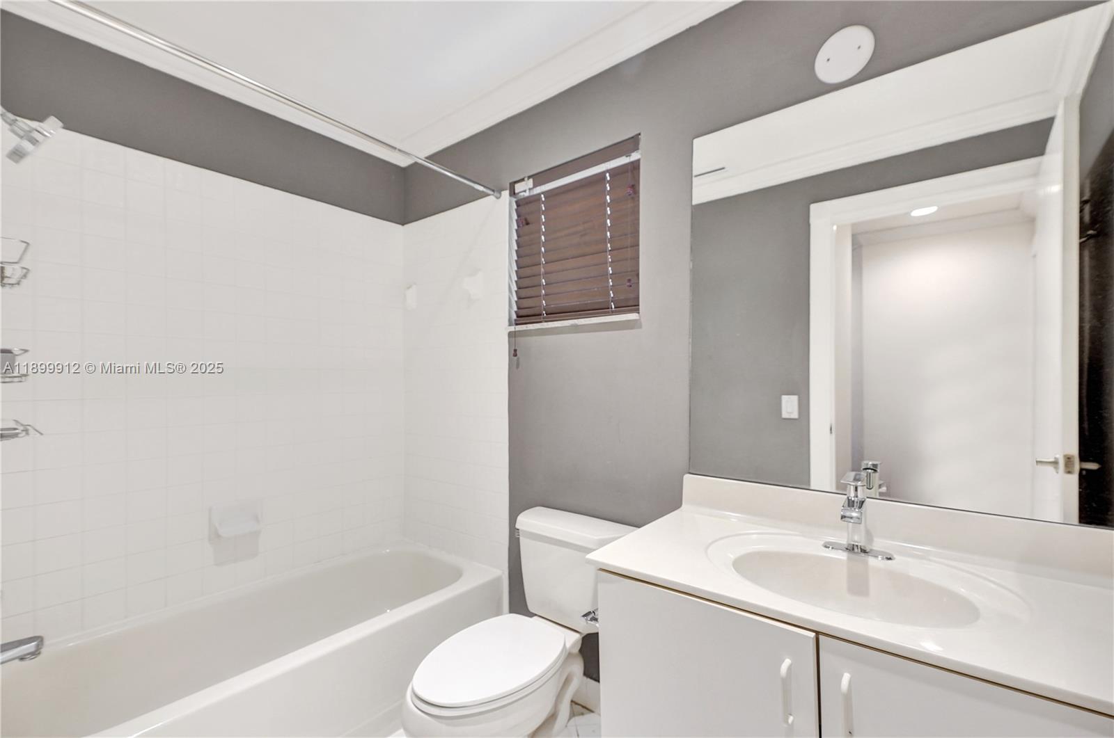 658 Stanton Dr, Weston