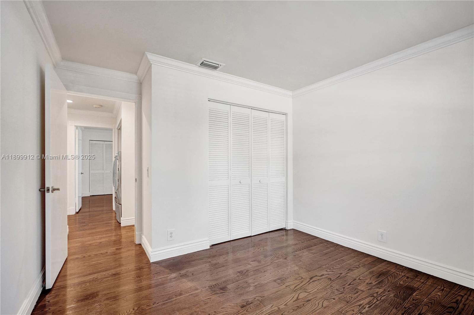 658 Stanton Dr, Weston