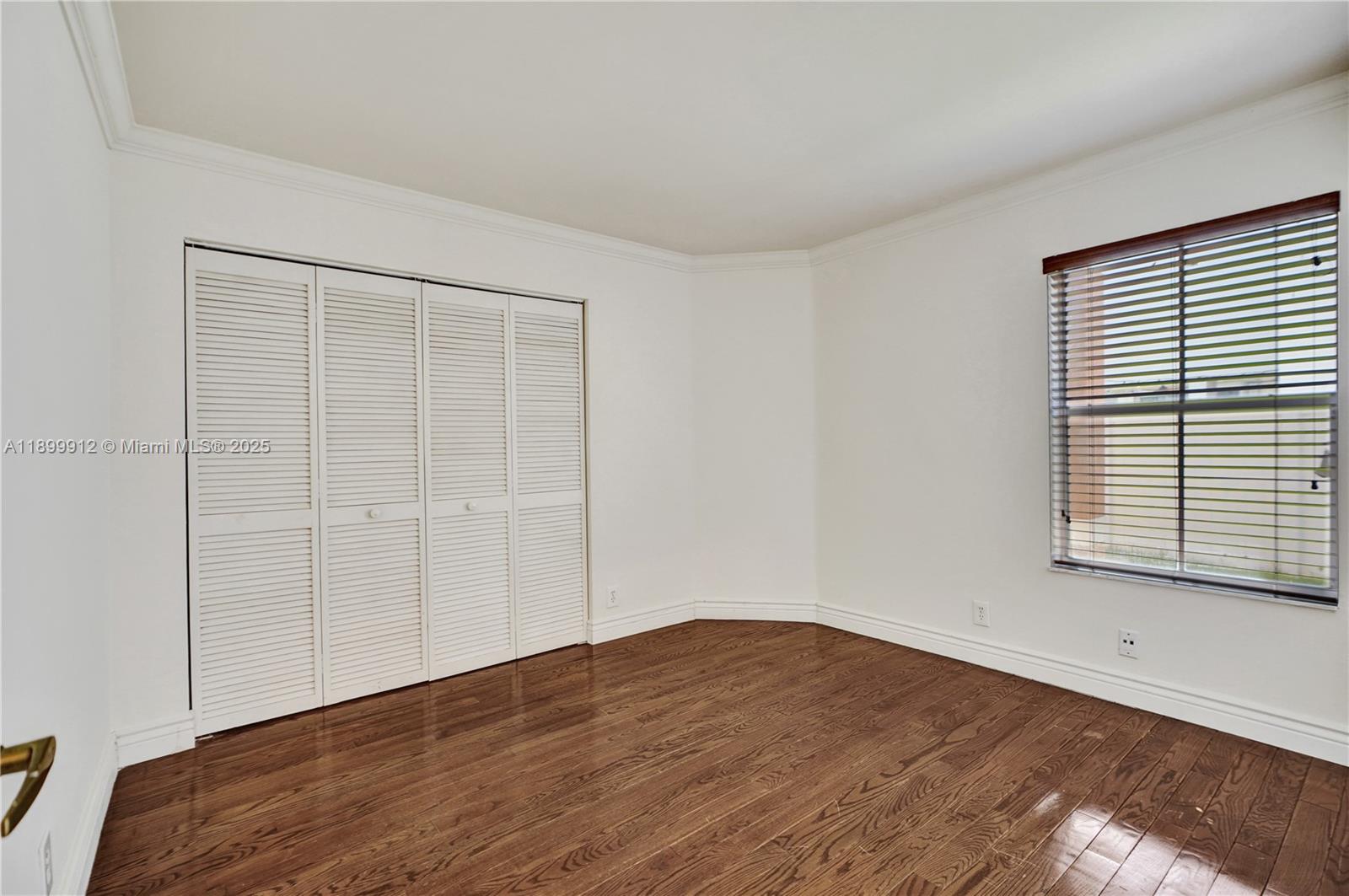 658 Stanton Dr, Weston