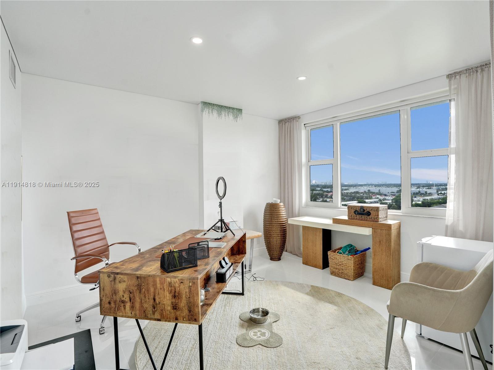 3800 Hillcrest Dr # 1204