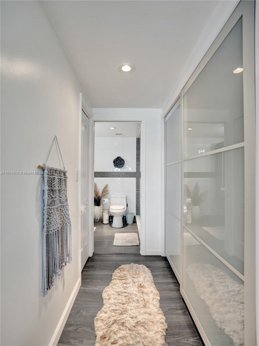 3800 Hillcrest Dr # 1204