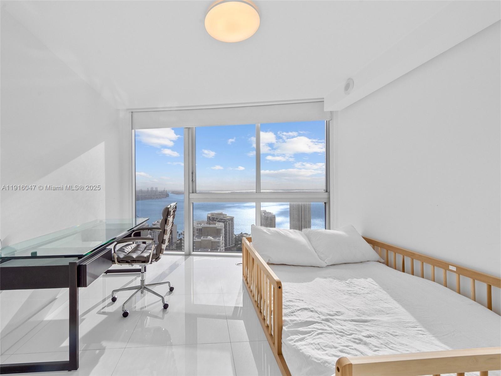 495 Brickell Ave # 3801