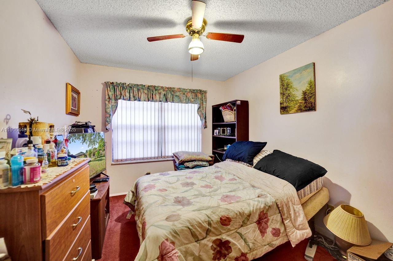 2350 E Lake Miramar Cir