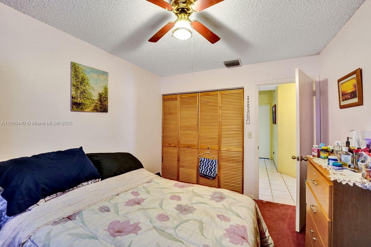 2350 E Lake Miramar Cir