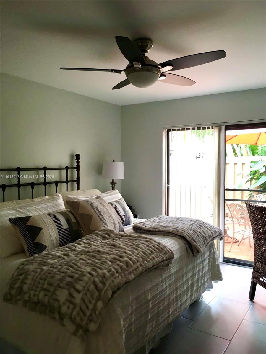 614 Executive Center Dr # 104