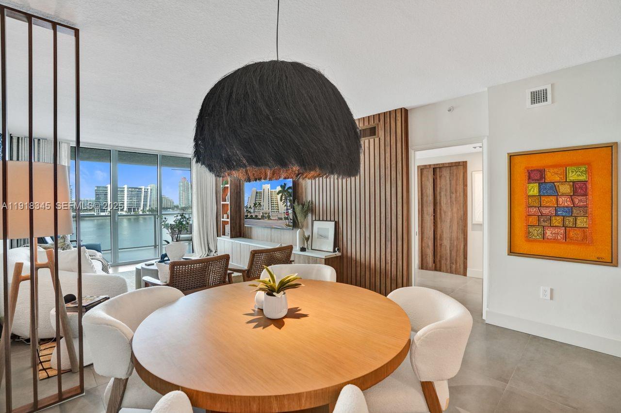 18100 N Bay Rd # 909