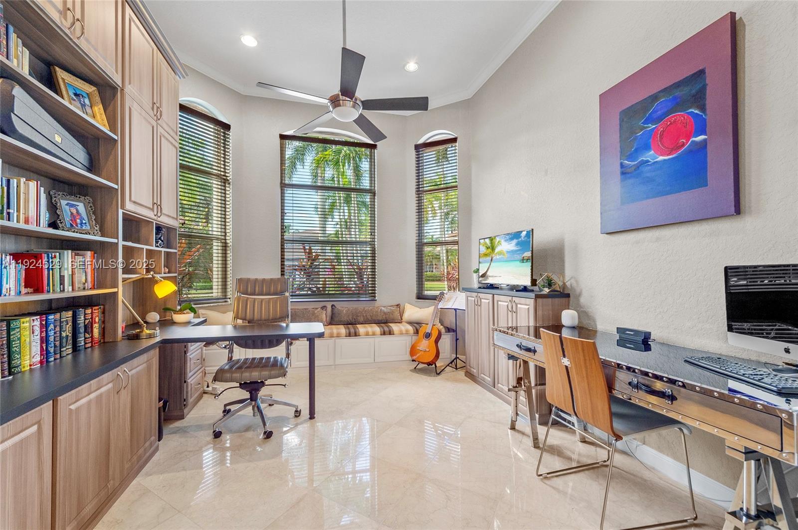 1470 Victoria Isle Dr