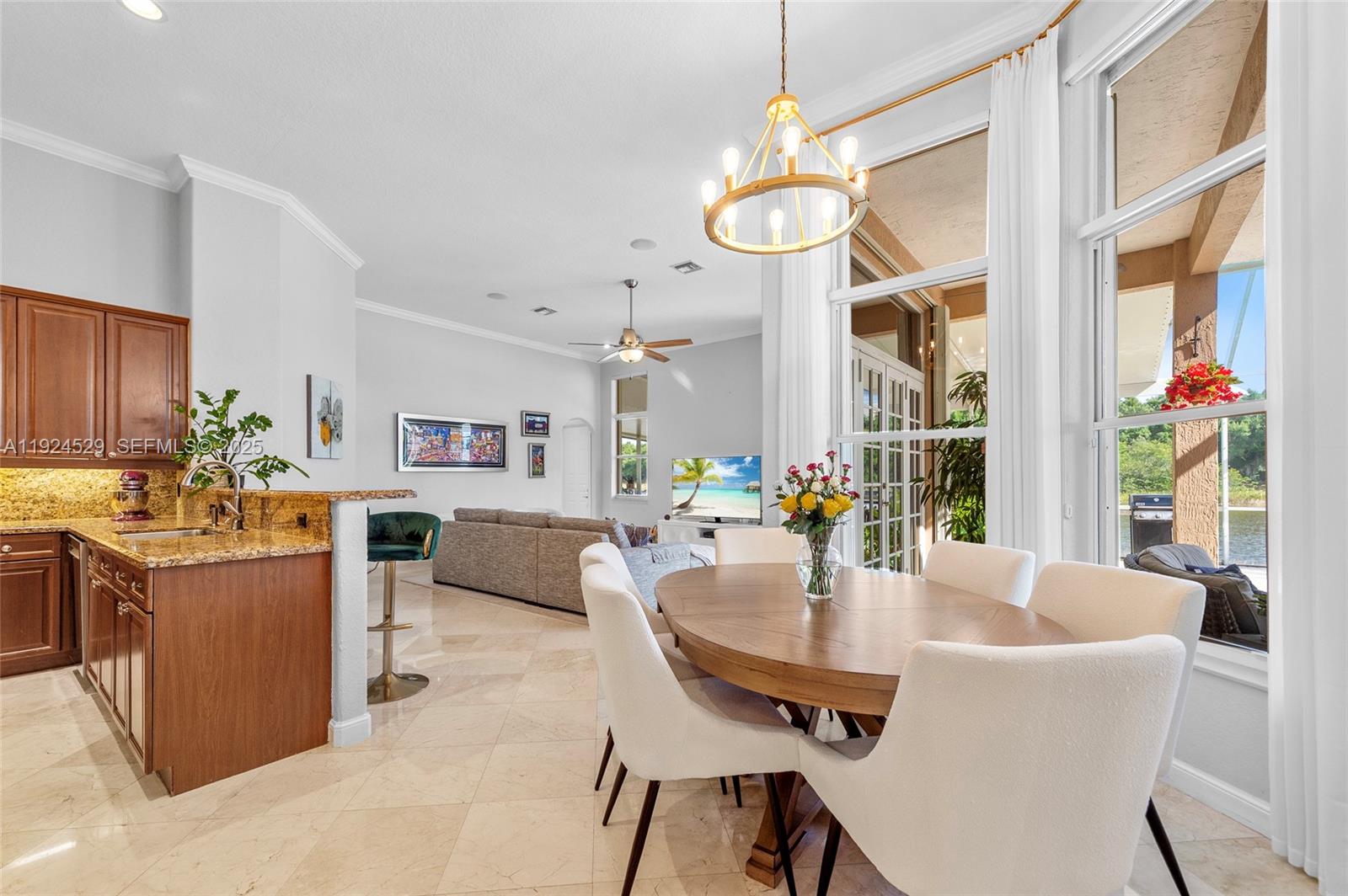 1470 Victoria Isle Dr