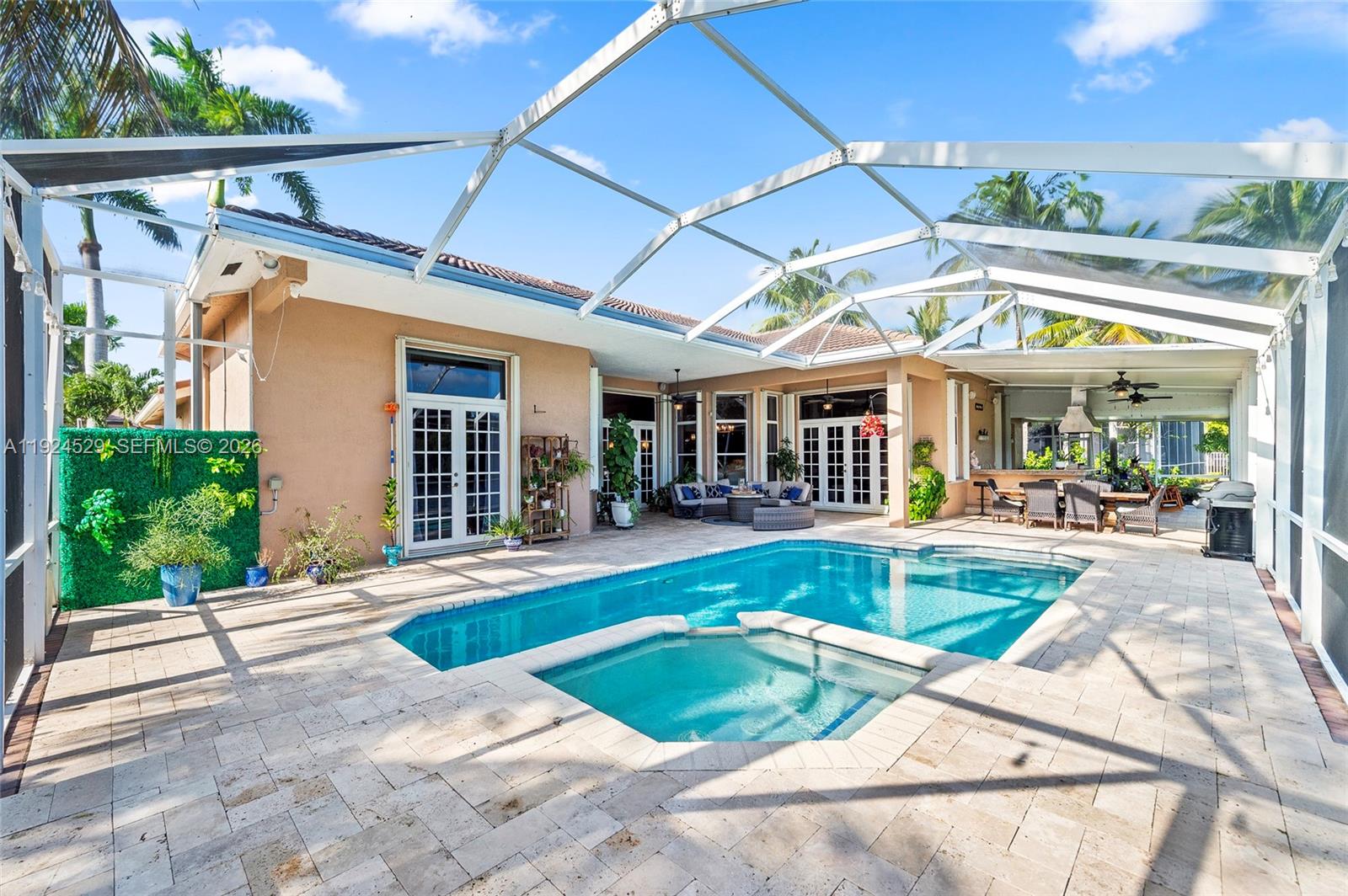 1470 Victoria Isle Dr
