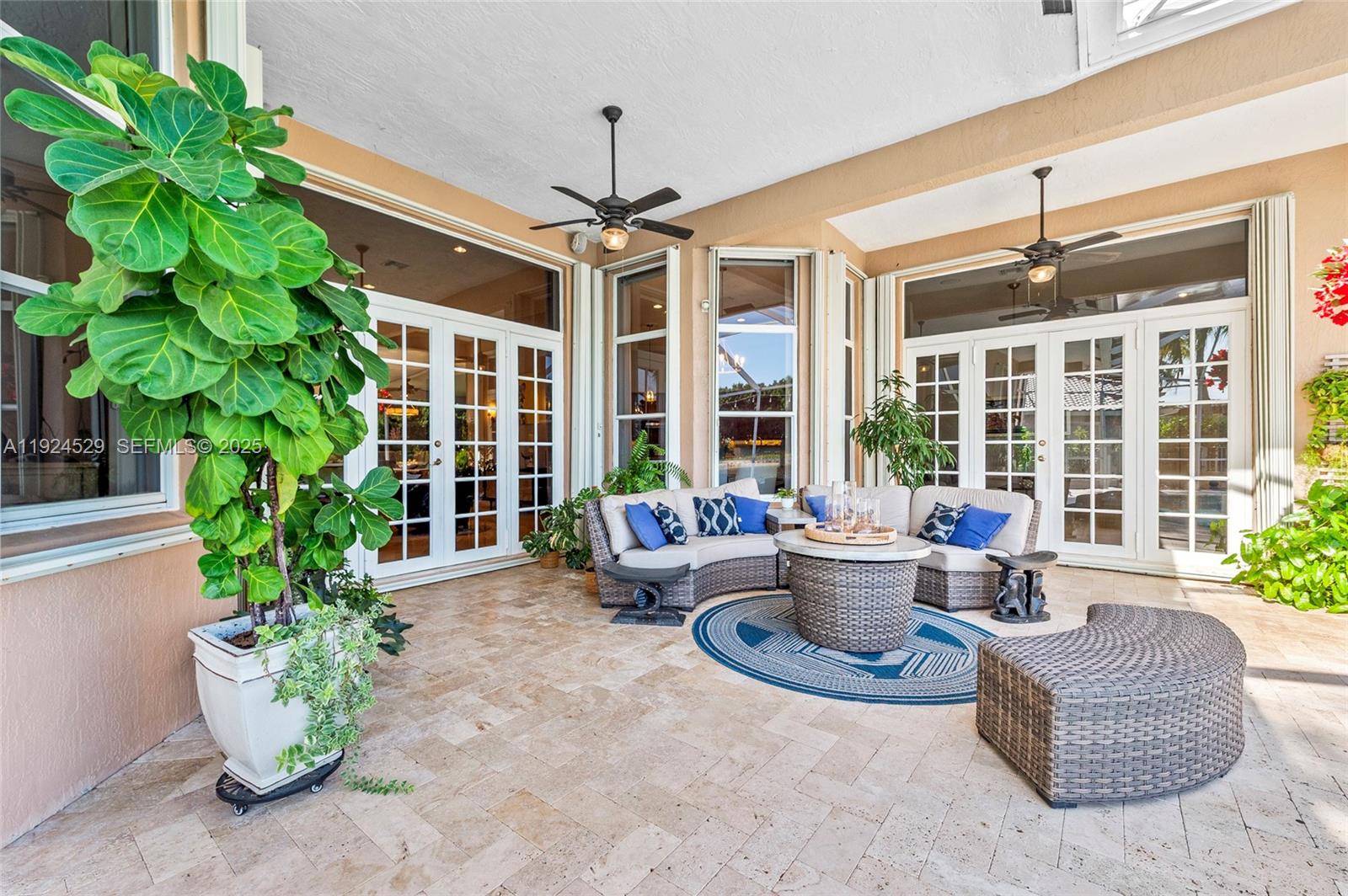 1470 Victoria Isle Dr