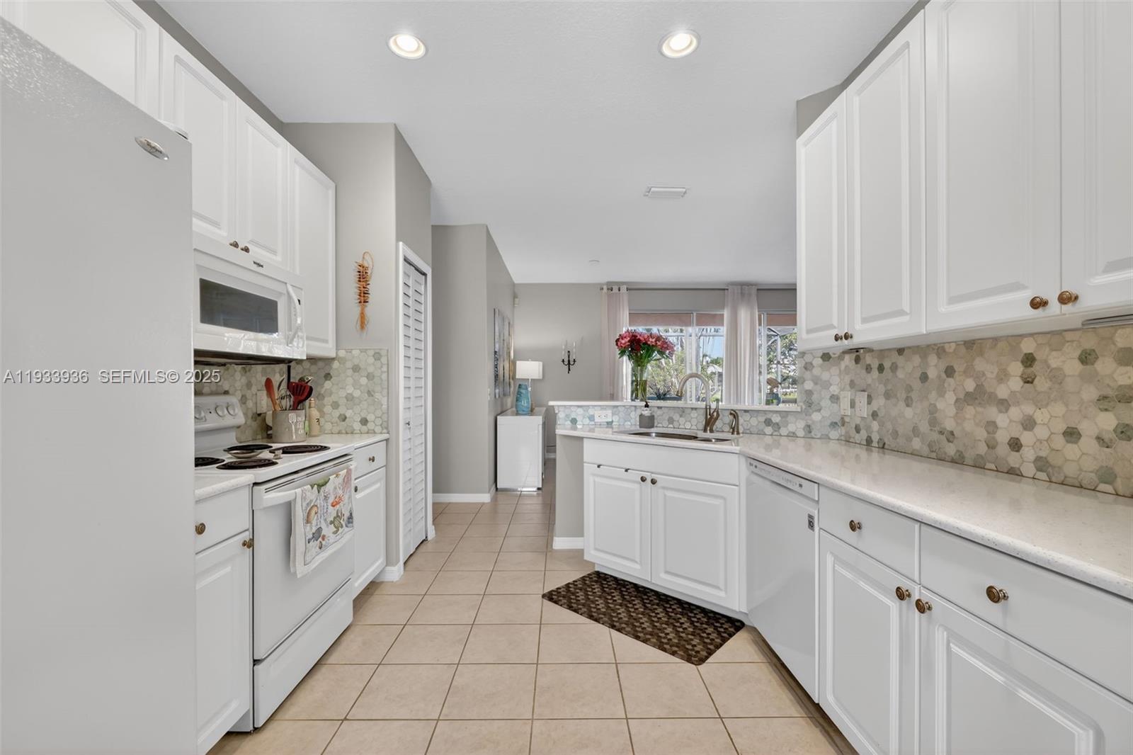 508 NW Waverly Cir, Port St. Lucie