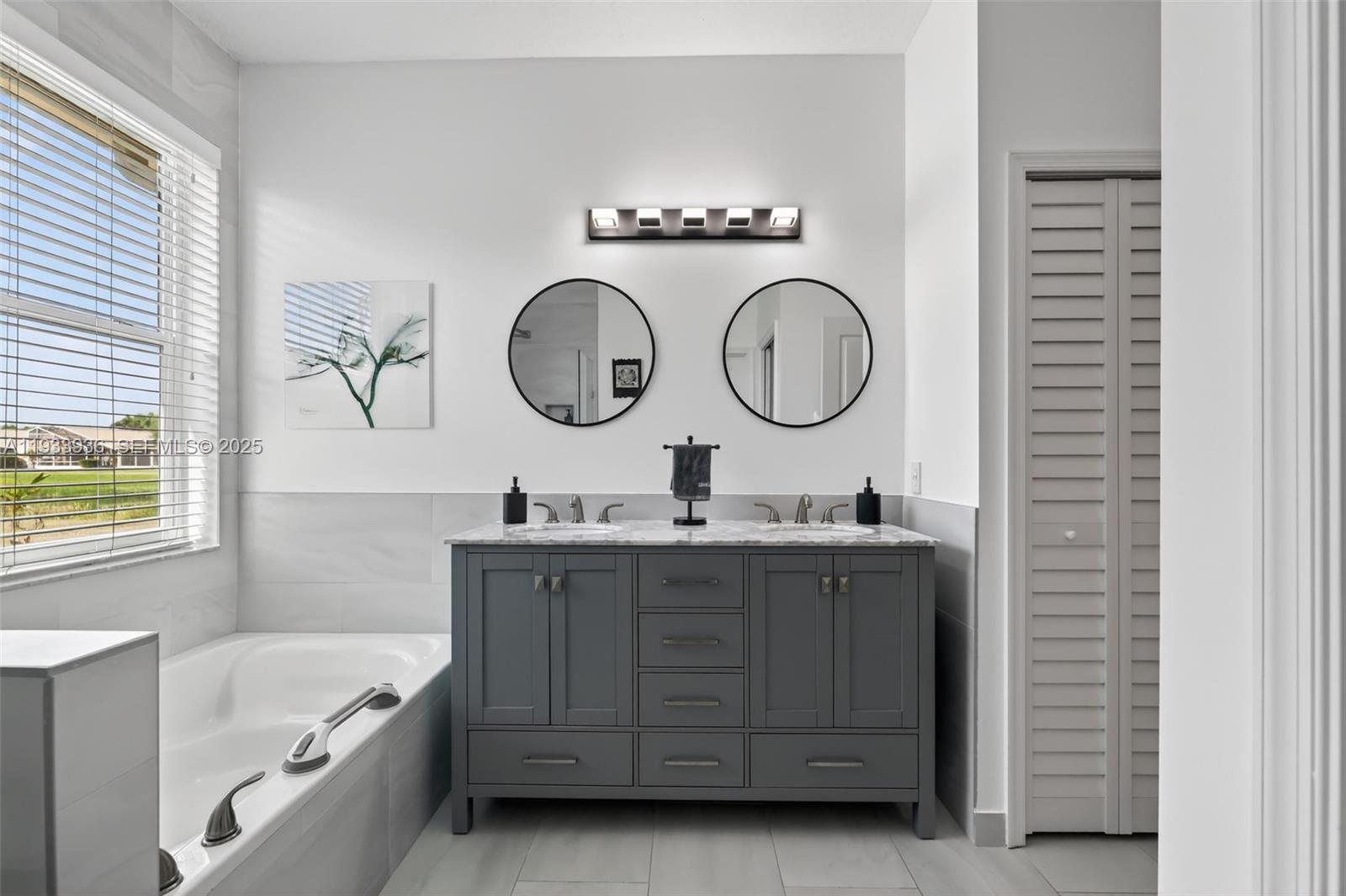 508 NW Waverly Cir, Port St. Lucie