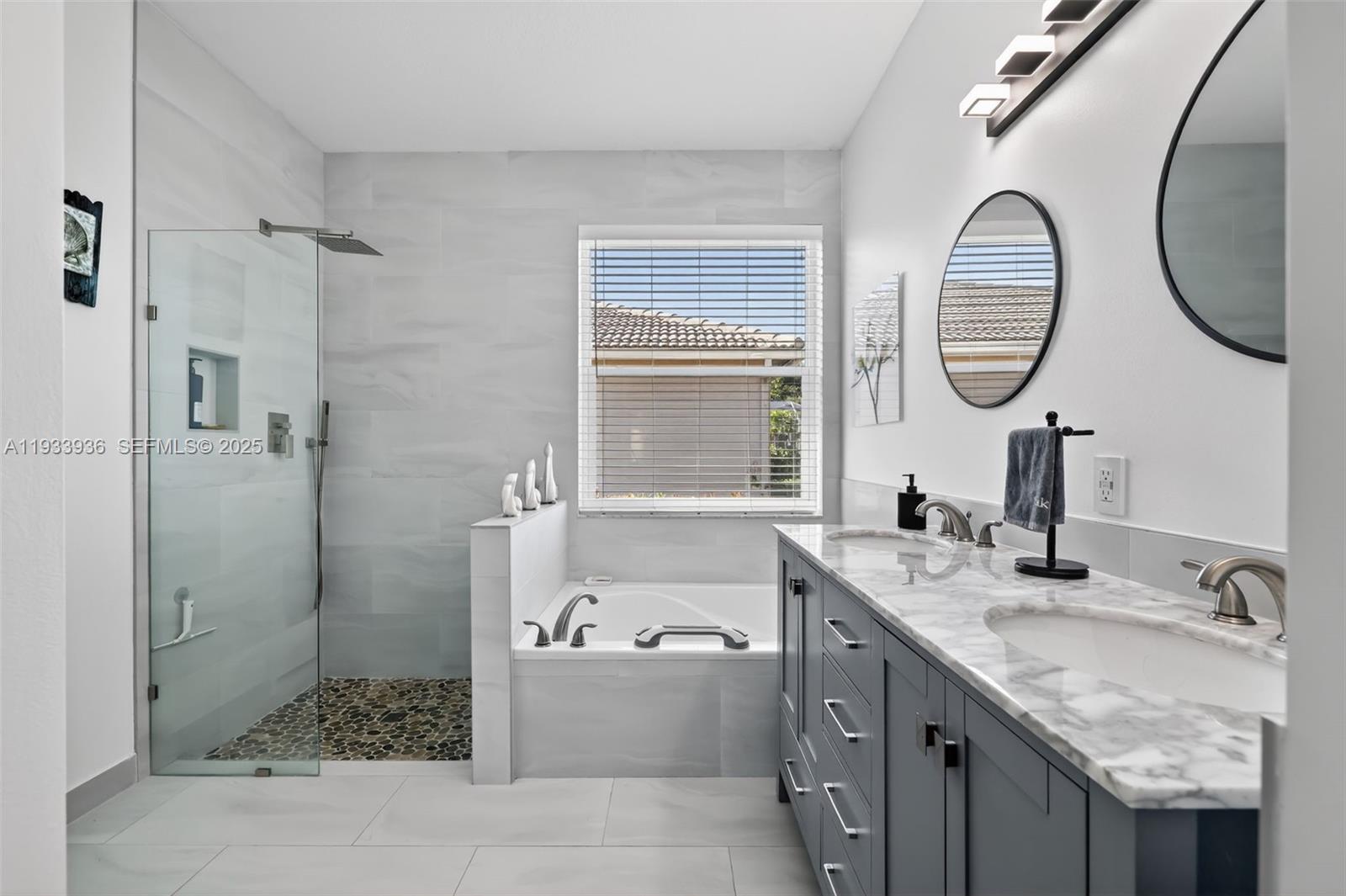 508 NW Waverly Cir, Port St. Lucie