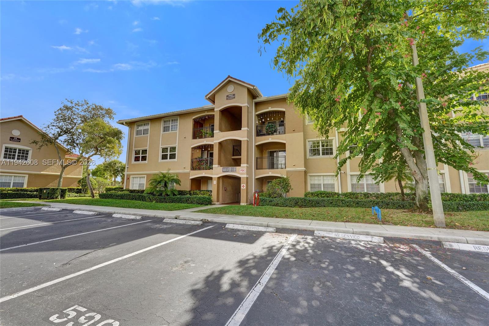 11600 SW 2nd St # 18203