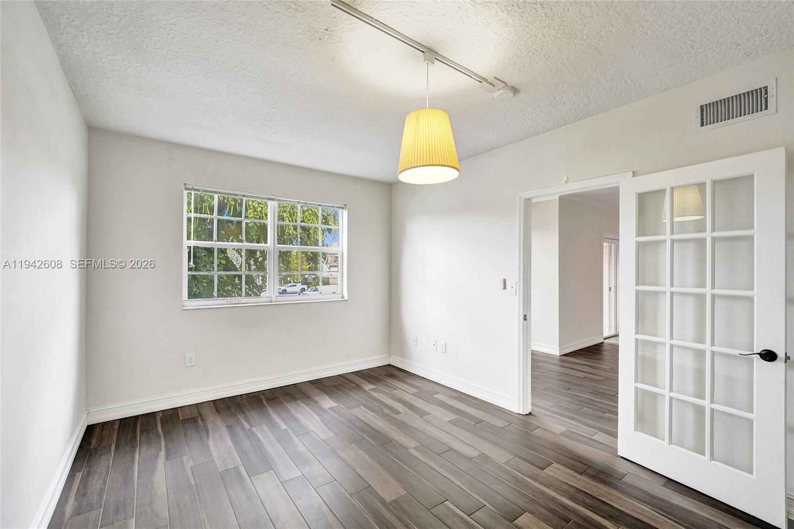 11600 SW 2nd St # 18203