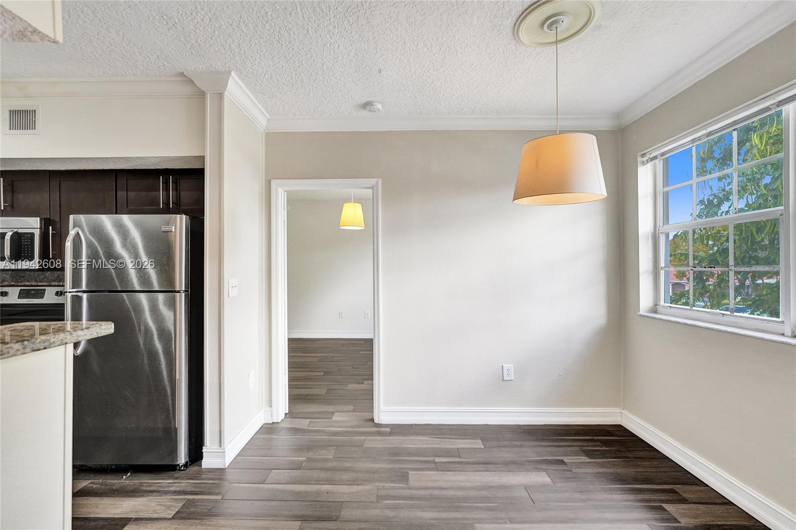 11600 SW 2nd St # 18203