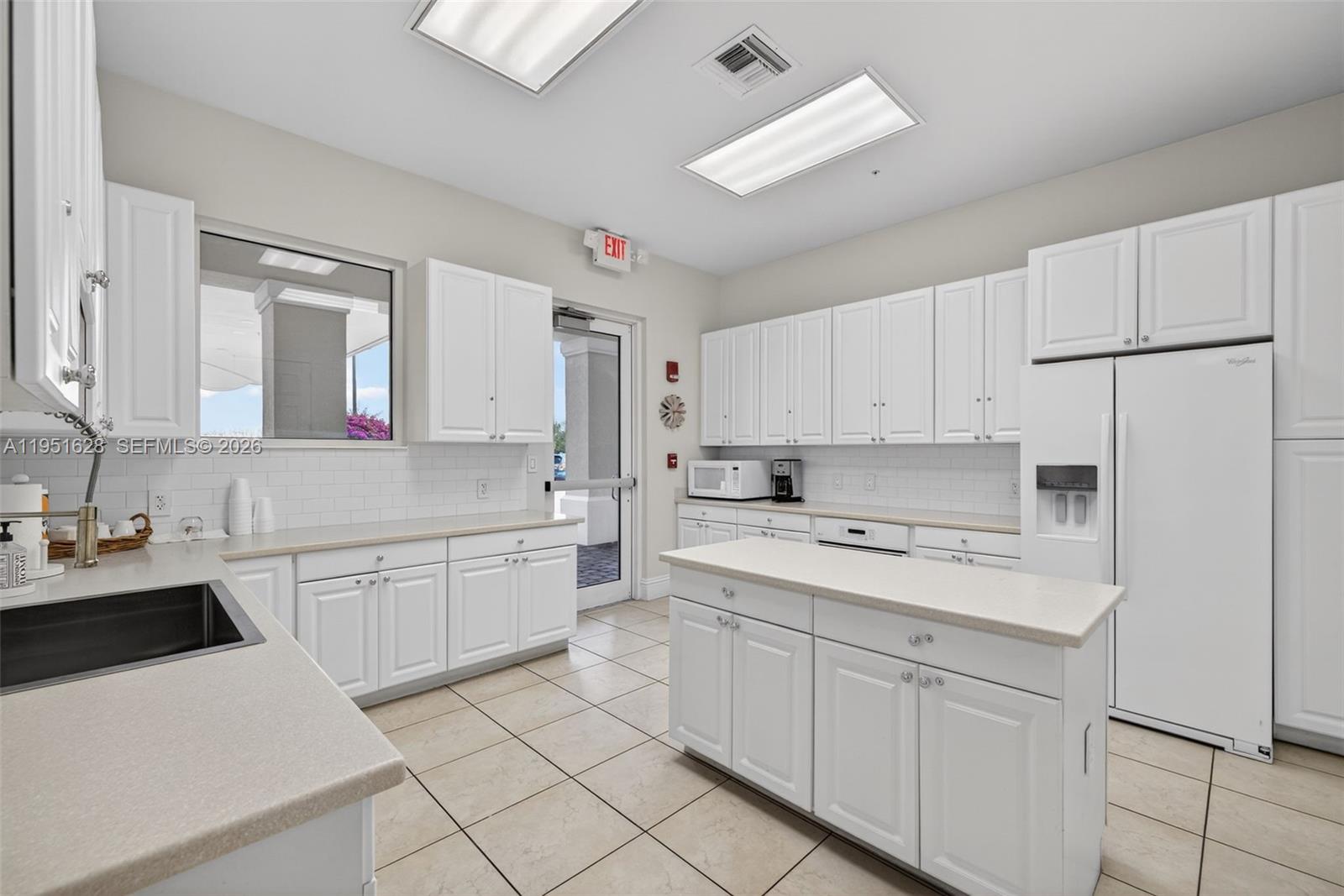 10653 SW Hartwick Dr, Port St. Lucie