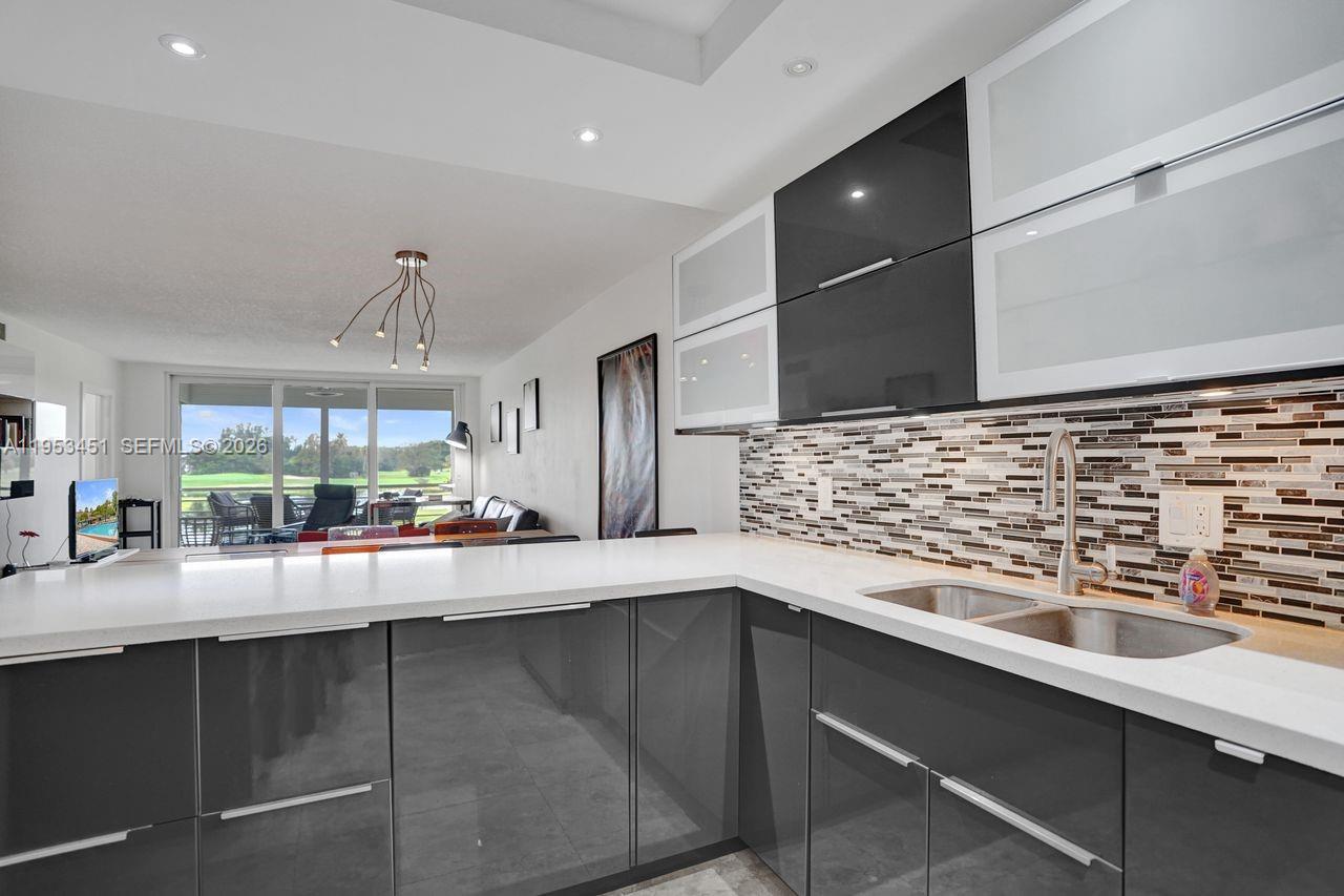 2681 S Course Dr # 204